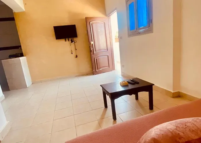 A5ena House